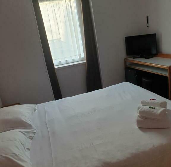 Номер Стандарт, Hôtel Hermance