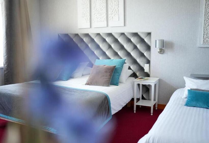 اتاق استاندارد سه نفره, Hôtel Picardia