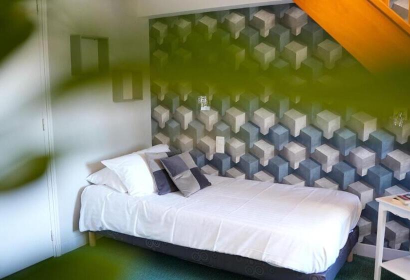 اتاق استاندارد سه نفره, Hôtel Picardia