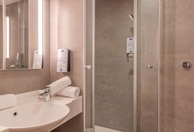 Номер Стандарт, Kyriad Montpellier Ouest St Jean De Védas   A709