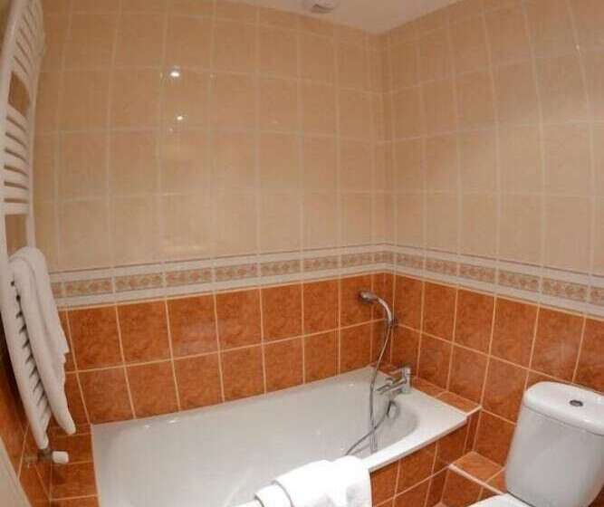 اتاق استاندارد با تراس و چشم‌انداز دریا, Edenia   Spa Estime & Sens