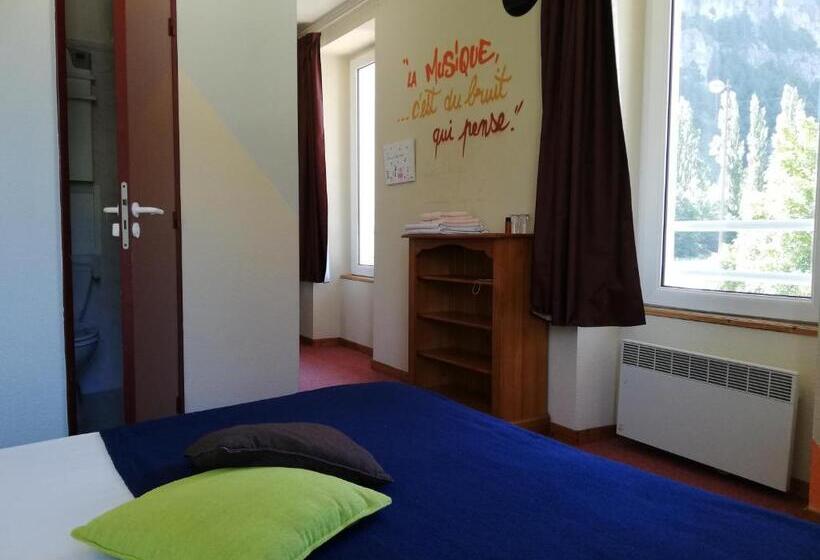 Номер Стандарт, L'Auberge d'Eygliers