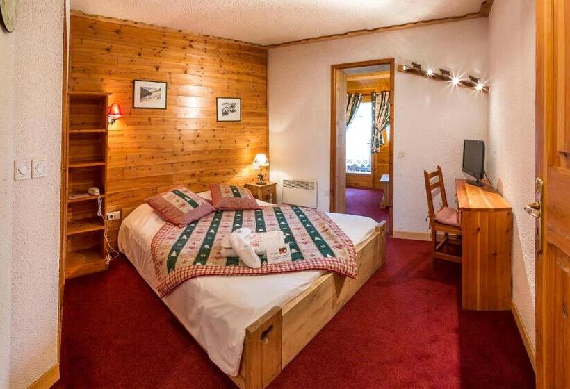 Номер Стандарт Трехместный, Le Chalet D'en Hô