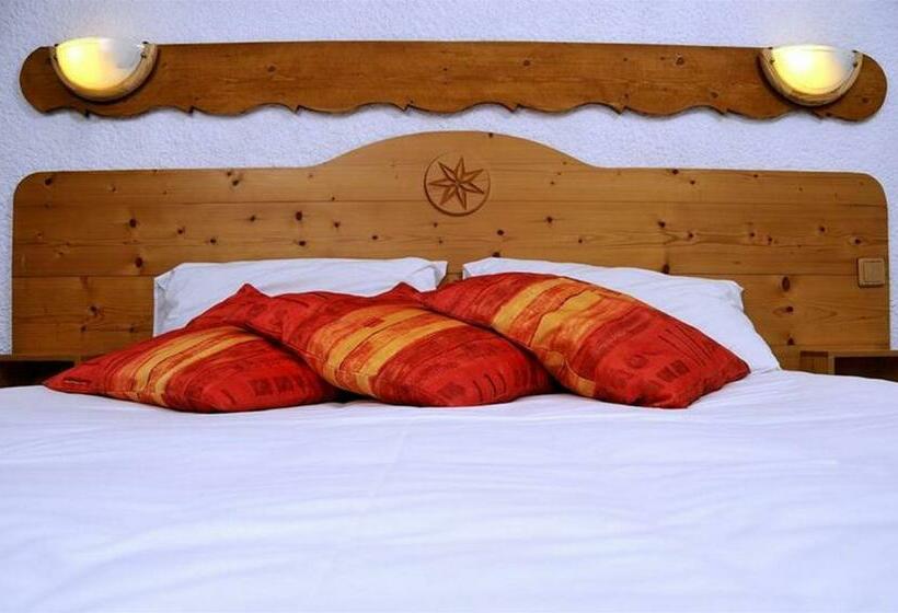 Четырехместный Номер Стандарт, Les Chalets