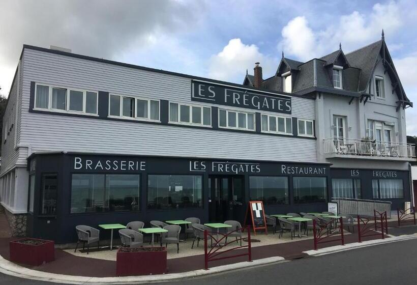 Номер Стандарт Вид на Горы, Les Fregates