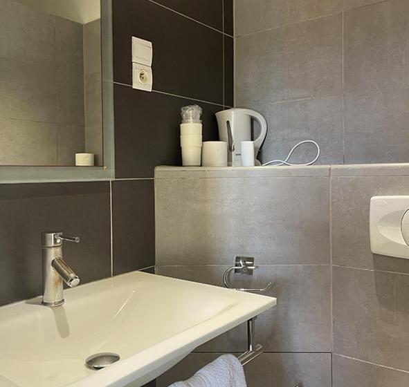 غرفة قياسية, Les Loges Du Luberon