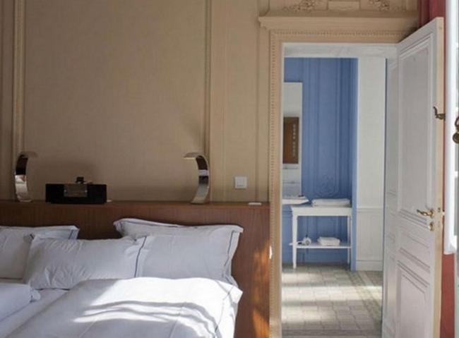 Номер Стандарт, Manoir De Contres