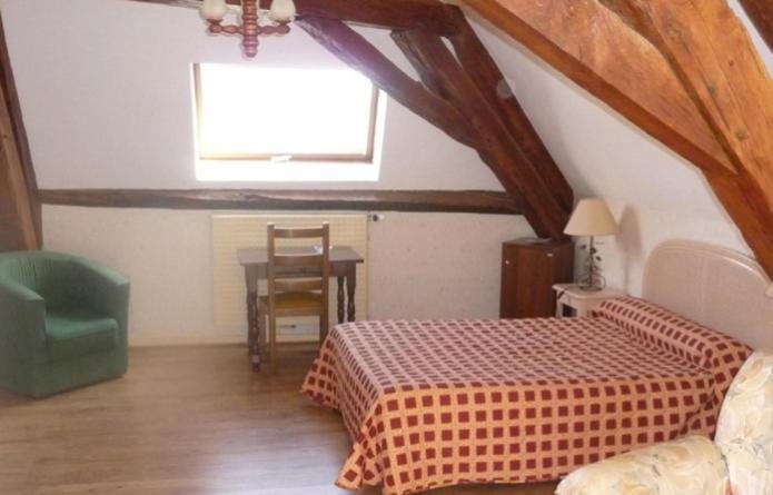 Номер Стандарт, Moulin De Bourgchateau