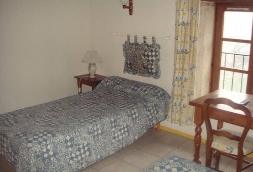 غرفة قياسية, Moulin De Bourgchateau