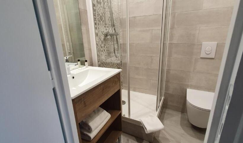 اتاق استاندارد, The Originals City, Hôtel Les Océanes, Lorient