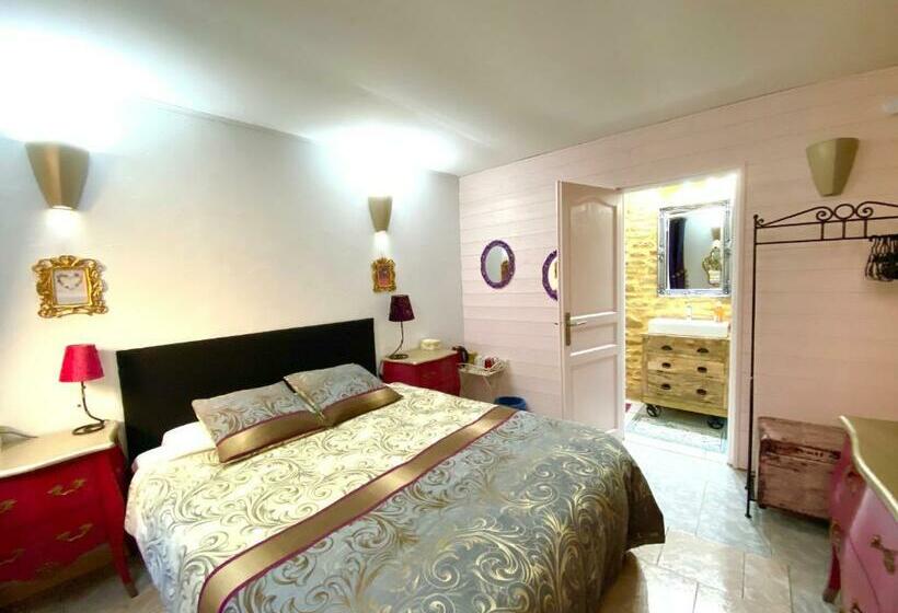 Номер Стандарт Внутренний, La Clef Des Songes B&b De Charme   Sarlat Centre   Parking Gratuit   Piscine Et Espace Bien être à 4