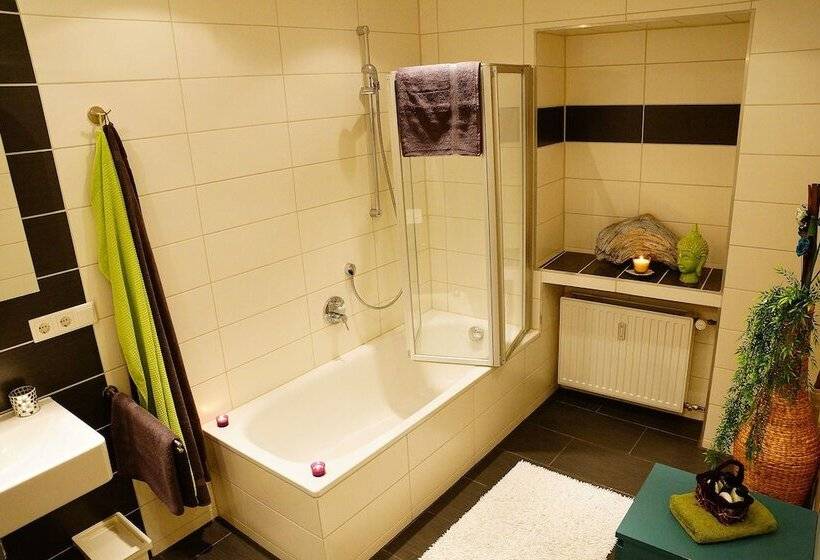 Номер Стандарт, Bavaria City Hostel   Design Hostel