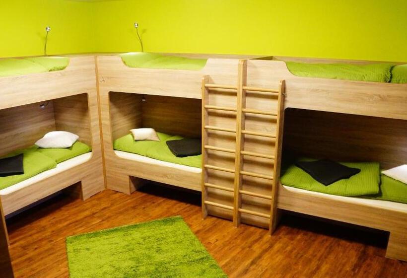 Family Suite, Bavaria City Hostel   Design Hostel