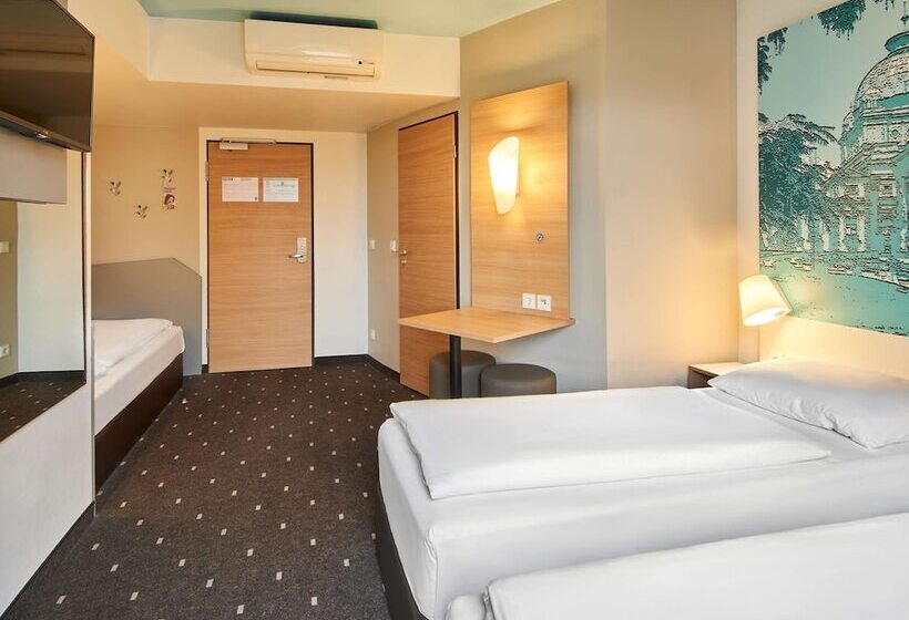 غرفة قياسية ثلاثية, B&b Hotel Bad Homburg