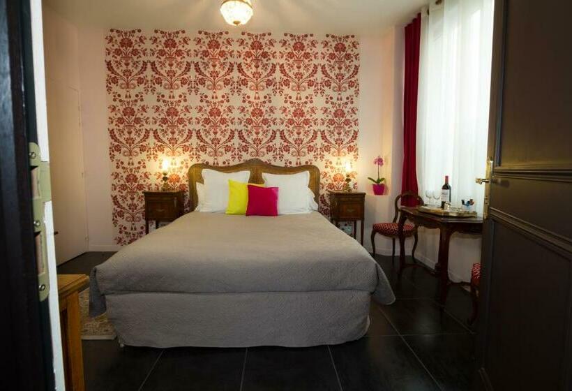 اتاق استاندارد, Au Coeur De Bordeaux B&b