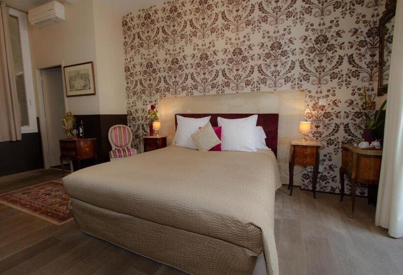 سوییت خانوادگی, Au Coeur De Bordeaux B&b