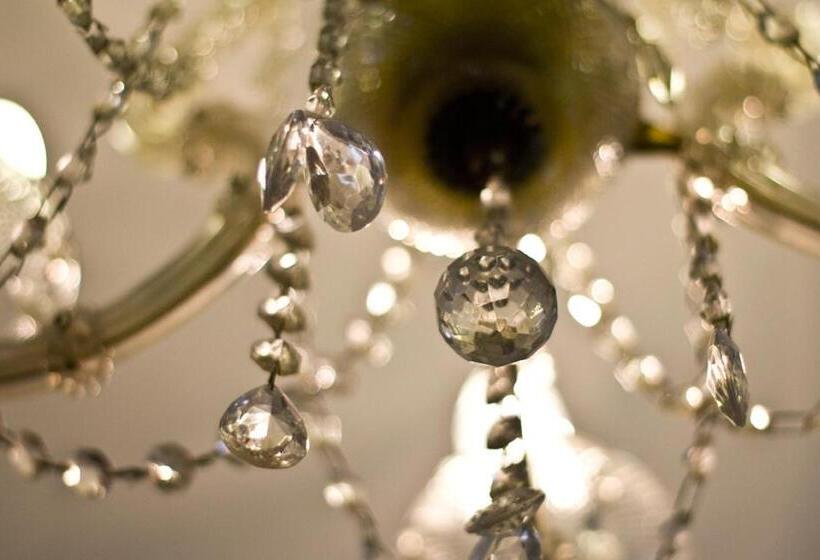 اتاق سوپریور, Au Coeur De Bordeaux B&b