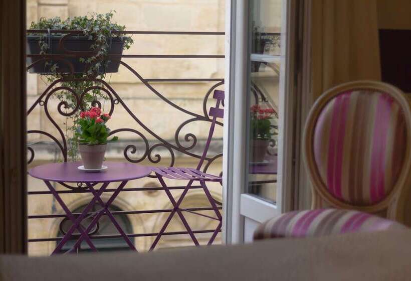 سوییت خانوادگی, Au Coeur De Bordeaux B&b