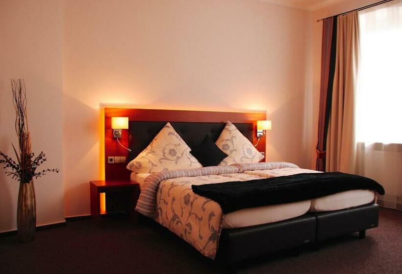 Номер Superior, Kleine Festung Germersheim