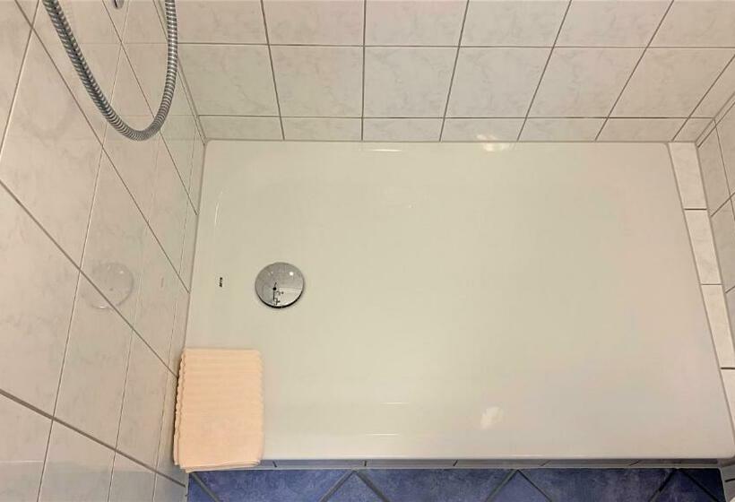 חדר סטנדרט נוף לנהר, Panorama Café Moselgarten