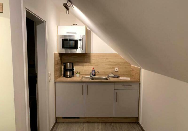 Номер Deluxe, Schmidt S Hoern