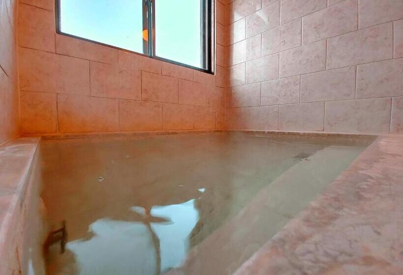 غرفة قياسية, Nanauraso