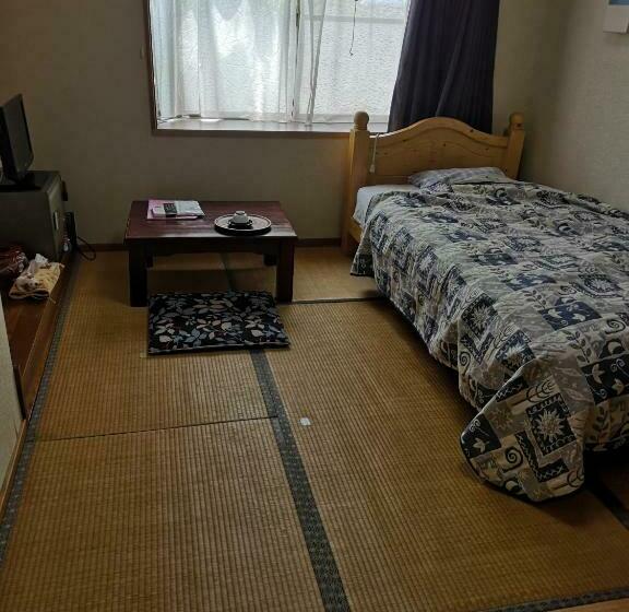 غرفة قياسية فردية, Nanauraso