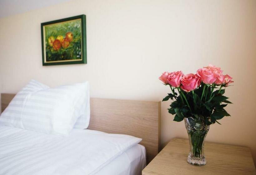 Люкс Классика, Pension Vesta