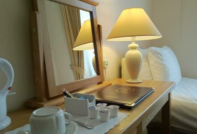 Номер Стандарт Индивидуальный, The Belgrave Hotel Tenby