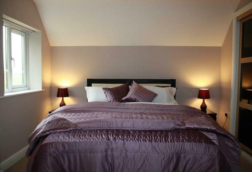 Семейный Номер, B&b Dorwyn Manor
