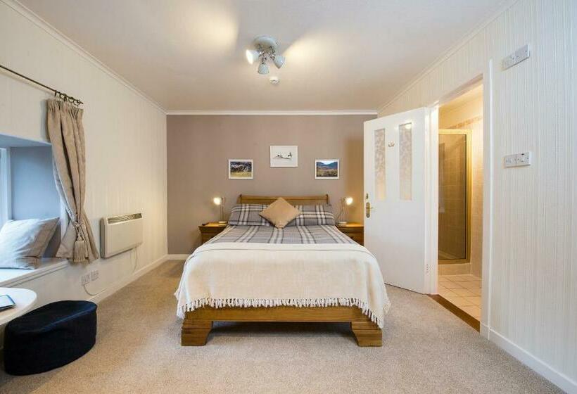 Номер Стандарт, Dall Lodge Country House