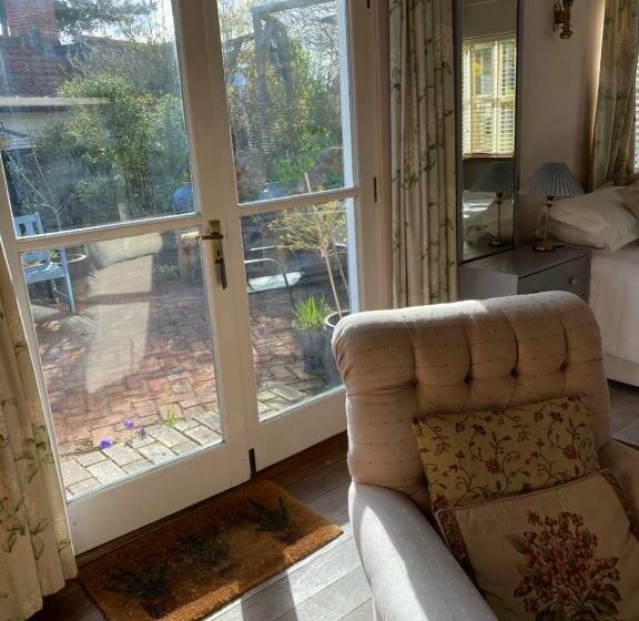 디럭스 룸, Mulleys Cottage