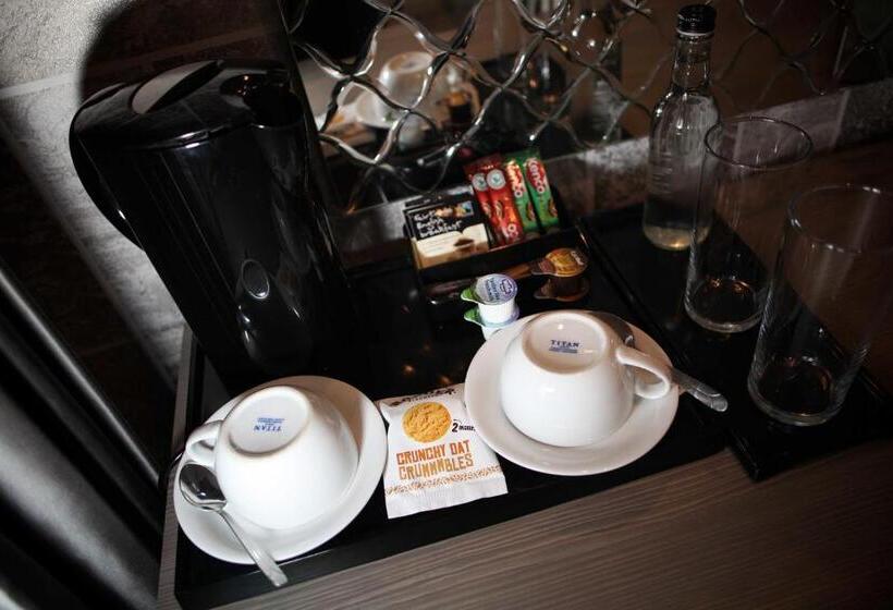 家庭间, The Eccleston Hotel; Bw Signature Collection