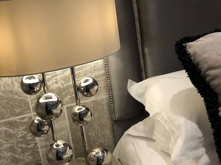 家庭间, The Eccleston Hotel; Bw Signature Collection