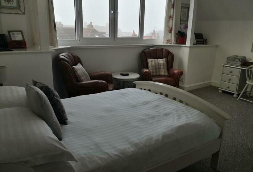اتاق سوپریور با چشم‌انداز دریا, Sunset Guest House