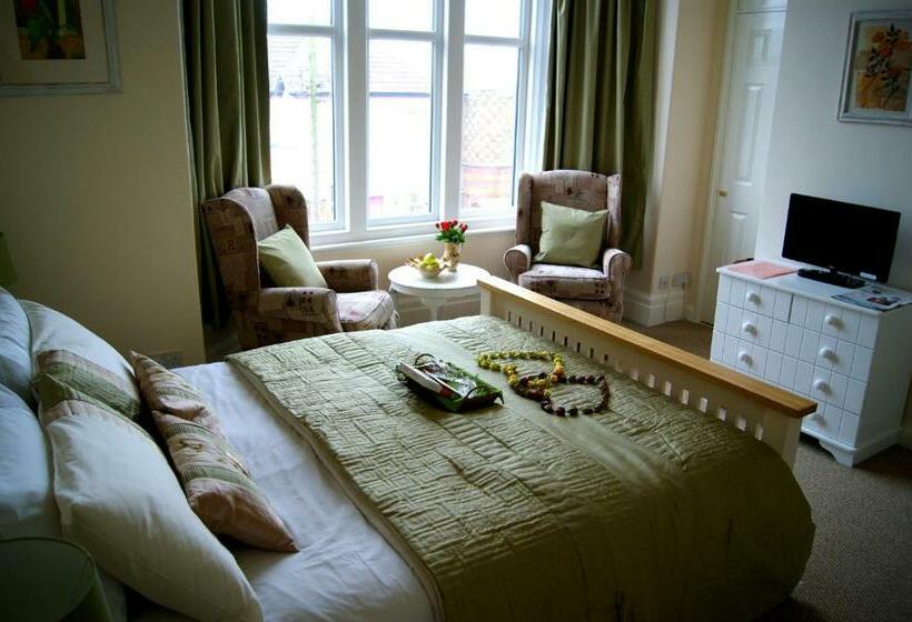 اتاق سوپریور با چشم‌انداز دریا, Sunset Guest House