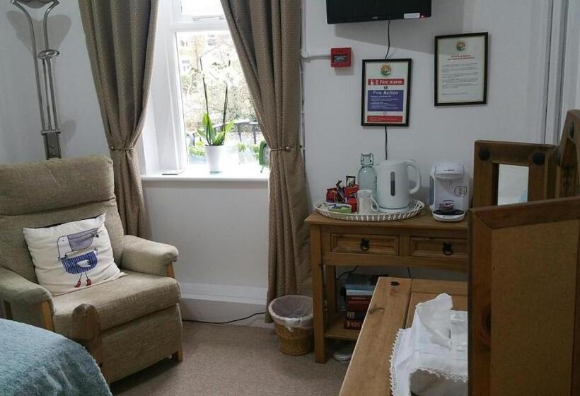 اتاق استاندارد یک نفره, Sunset Guest House