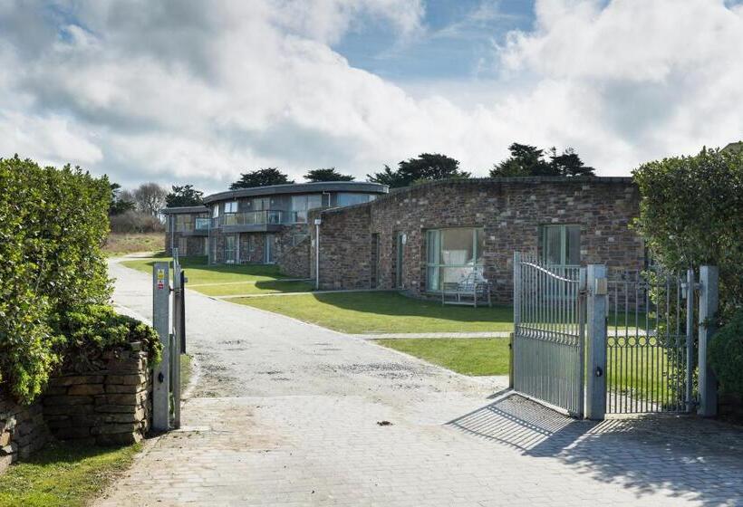 Вилла 3 Спальни, Trevose Golf And Country Club