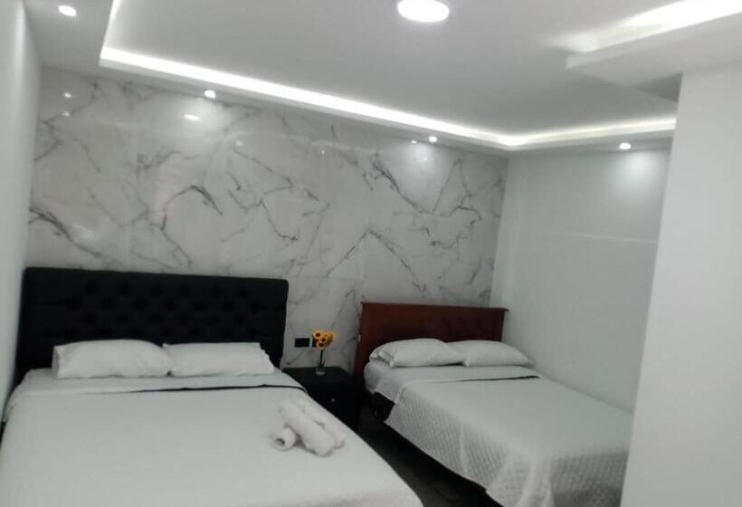 4인용 스탠다드 룸, Hostal Anais