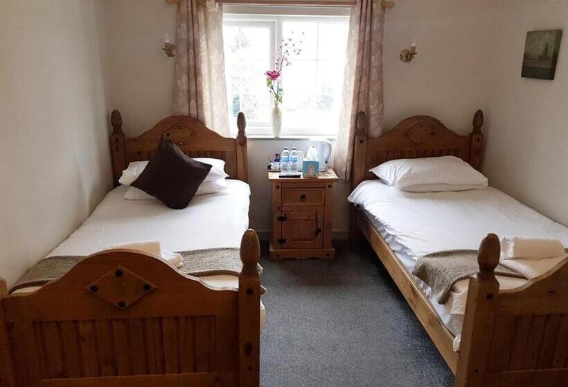 غرفة قياسية, Littledean House