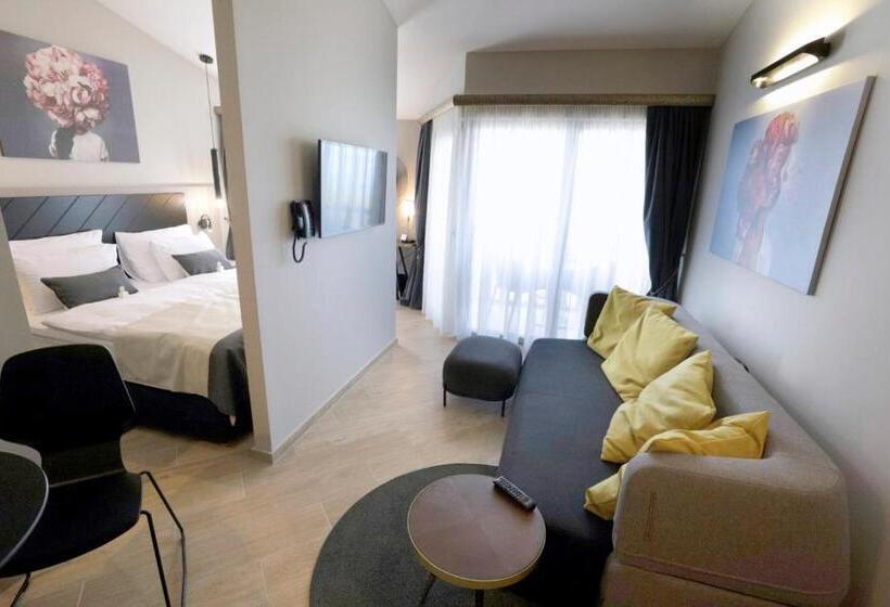 Comfort studio with sea view, Villa Verica