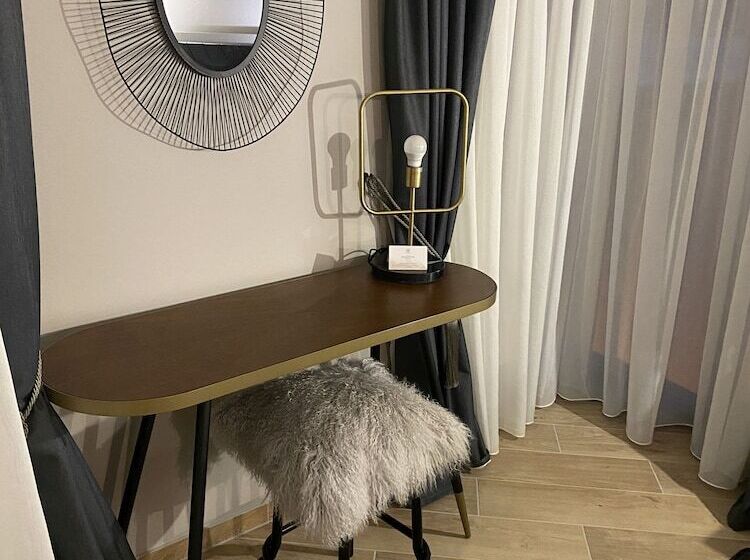 Comfort studio with sea view, Villa Verica