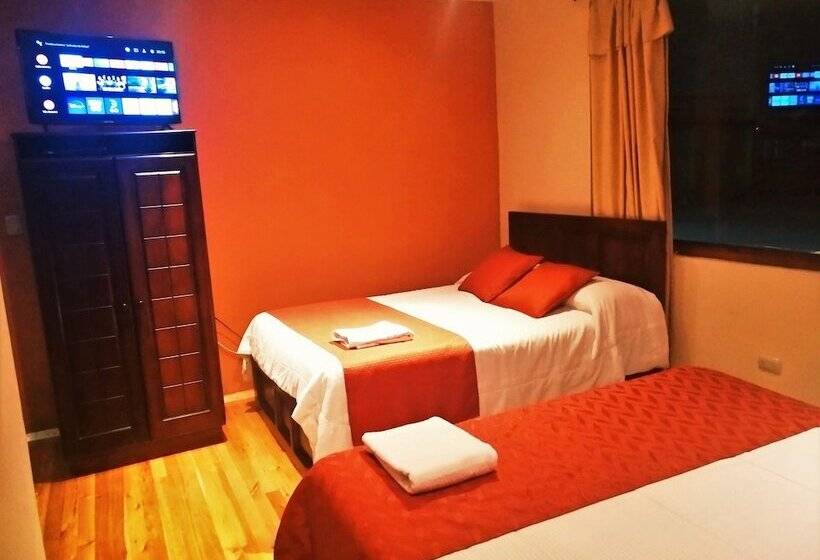 اتاق استاندارد چهار تخته, Calle Angosta