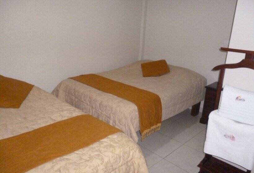 اتاق استاندارد سه نفره, Hostal Fevilamir