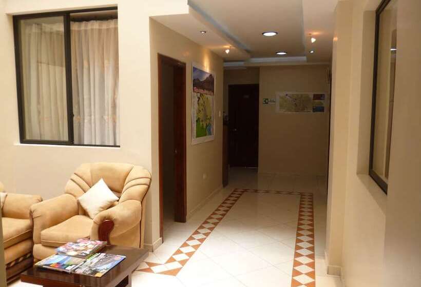 اتاق استاندارد سه نفره, Hostal Fevilamir