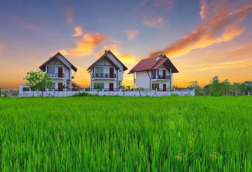 Трехместный Номер Стандарт с Балконом, Avonil Resort Yala