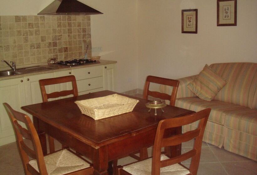 Люкс, Agriturismo Tenuta Armaiolo