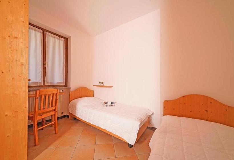 آپارتمان اقتصادی دو خوابه, Residence Primera Rompala, Gtsgroup