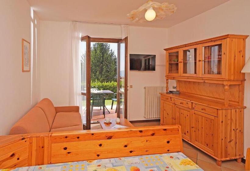 آپارتمان اقتصادی دو خوابه, Residence Primera Rompala, Gtsgroup