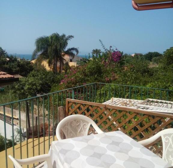 استودیوی استاندارد با چشم‌انداز دریا, Residence Solemare
